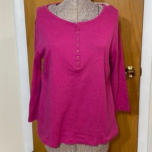 Croft & Barrow NWT Womens XL Magenta 3/4 Length Sleeve Blouse snaps at Neck